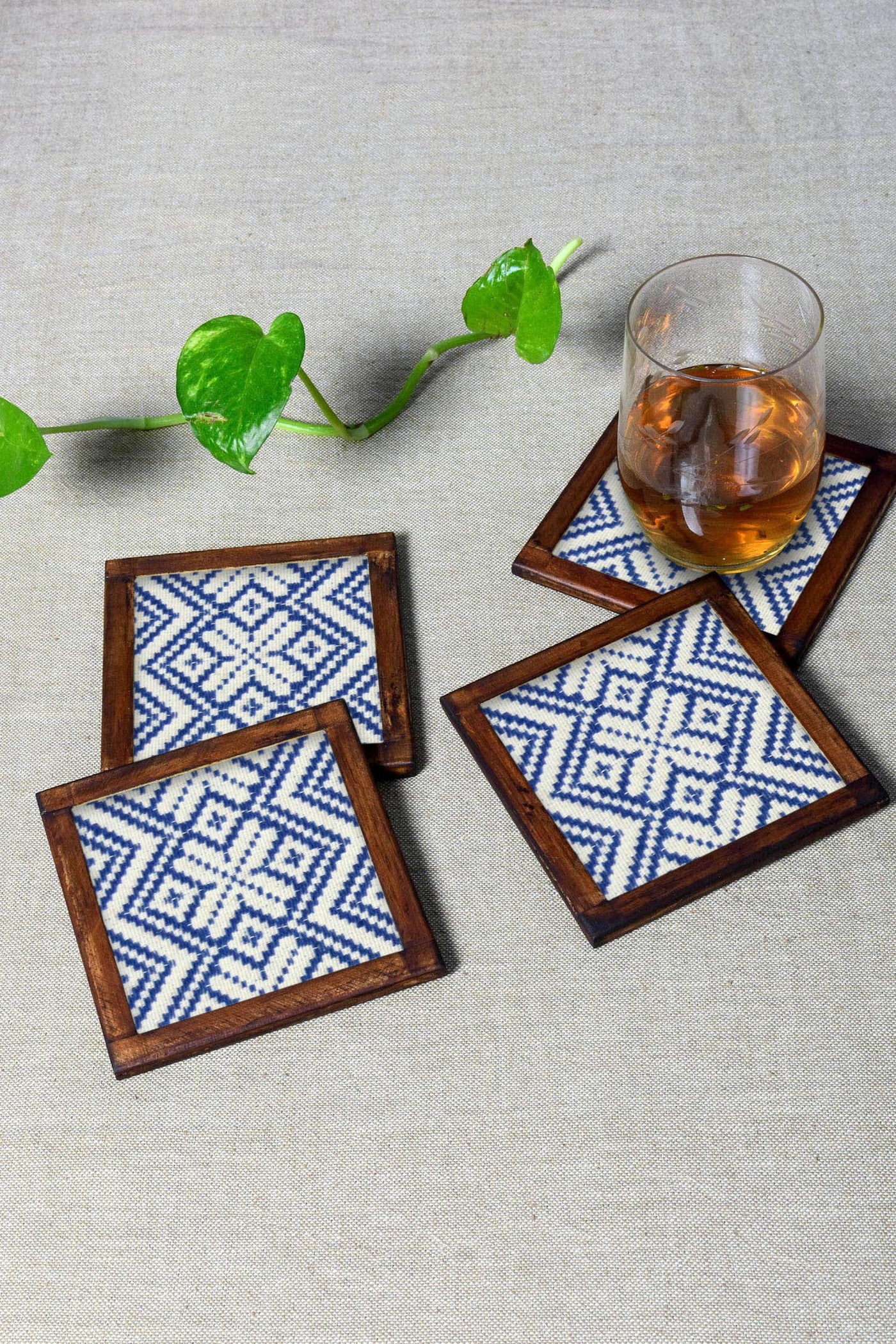 Linol Coasters - Set of 4 pcs  with Coaster Holder