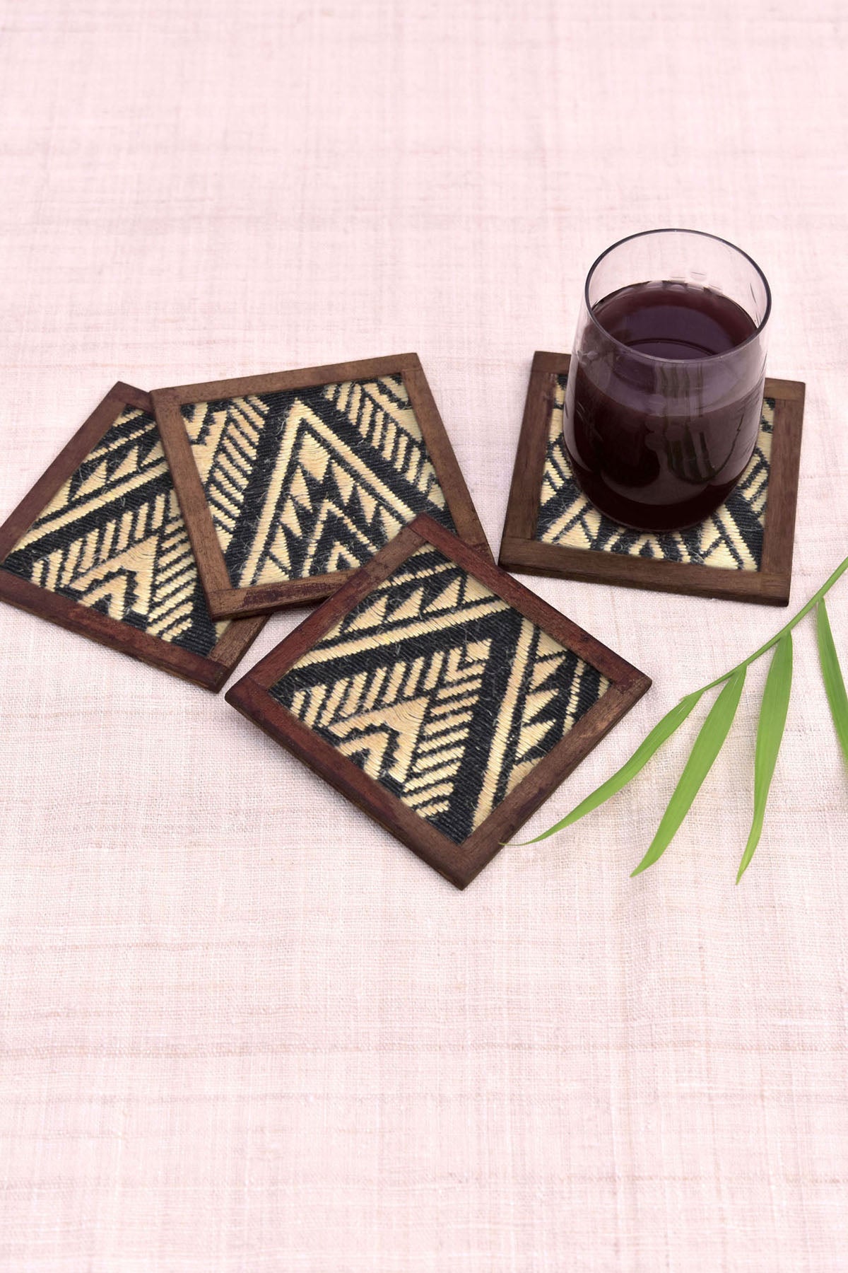 Zebra Coasters - Set of 4 pcs  with Coaster Holder