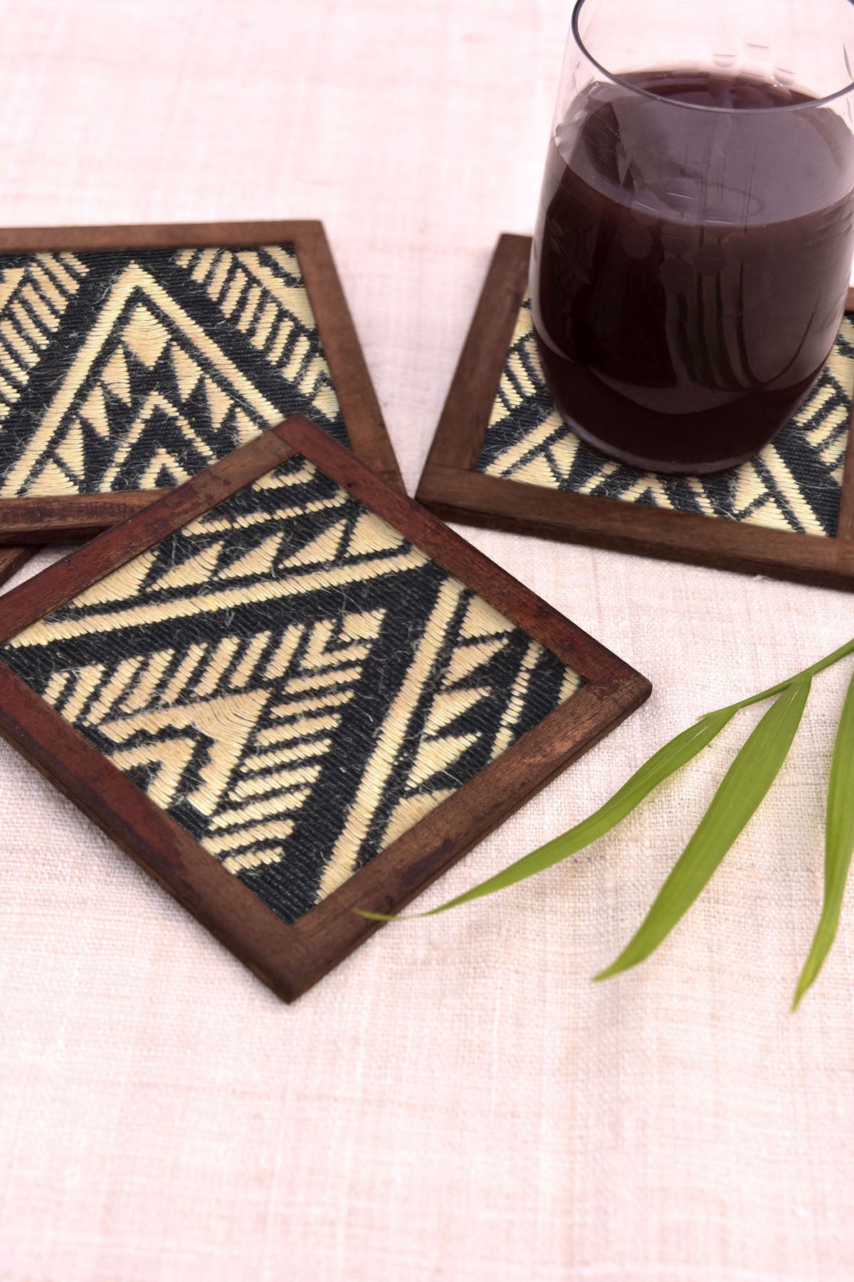 Zebra Coasters - Set of 4 pcs  with Coaster Holder