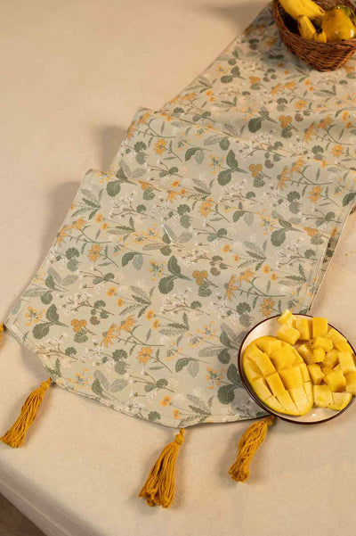 Botanic Breeze – Floral Accent Table Runner