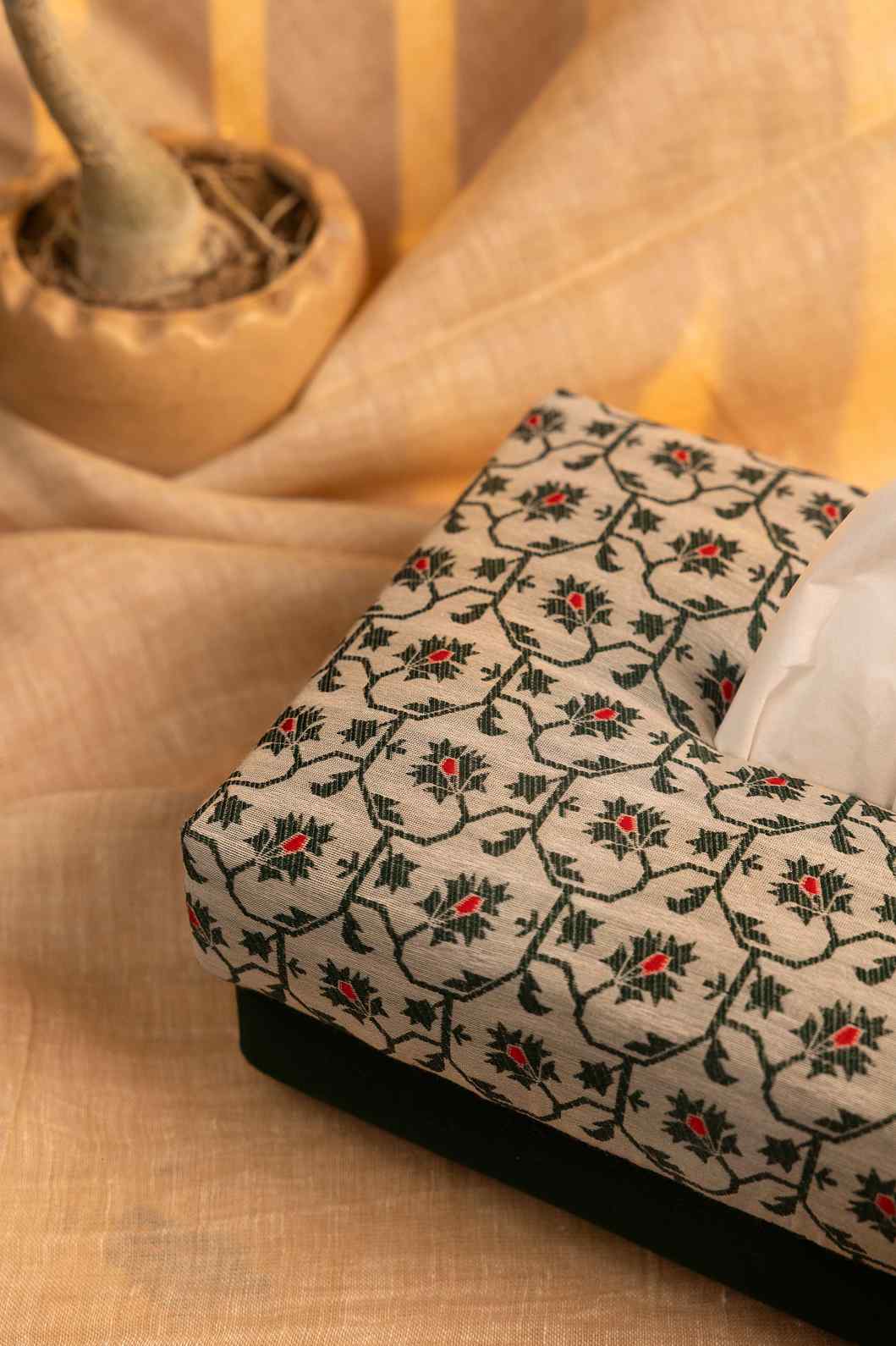 Timeless Blooms – Handcrafted Floral Tissue Box Cover