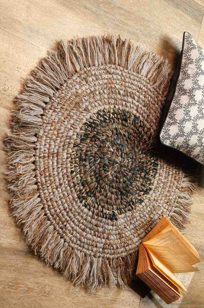 Rustic Bloom – Fringed Circular Mat