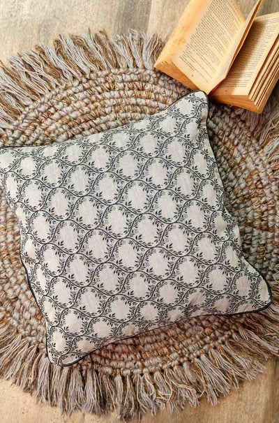 Eternal Lattice – Black & Beige Cushion