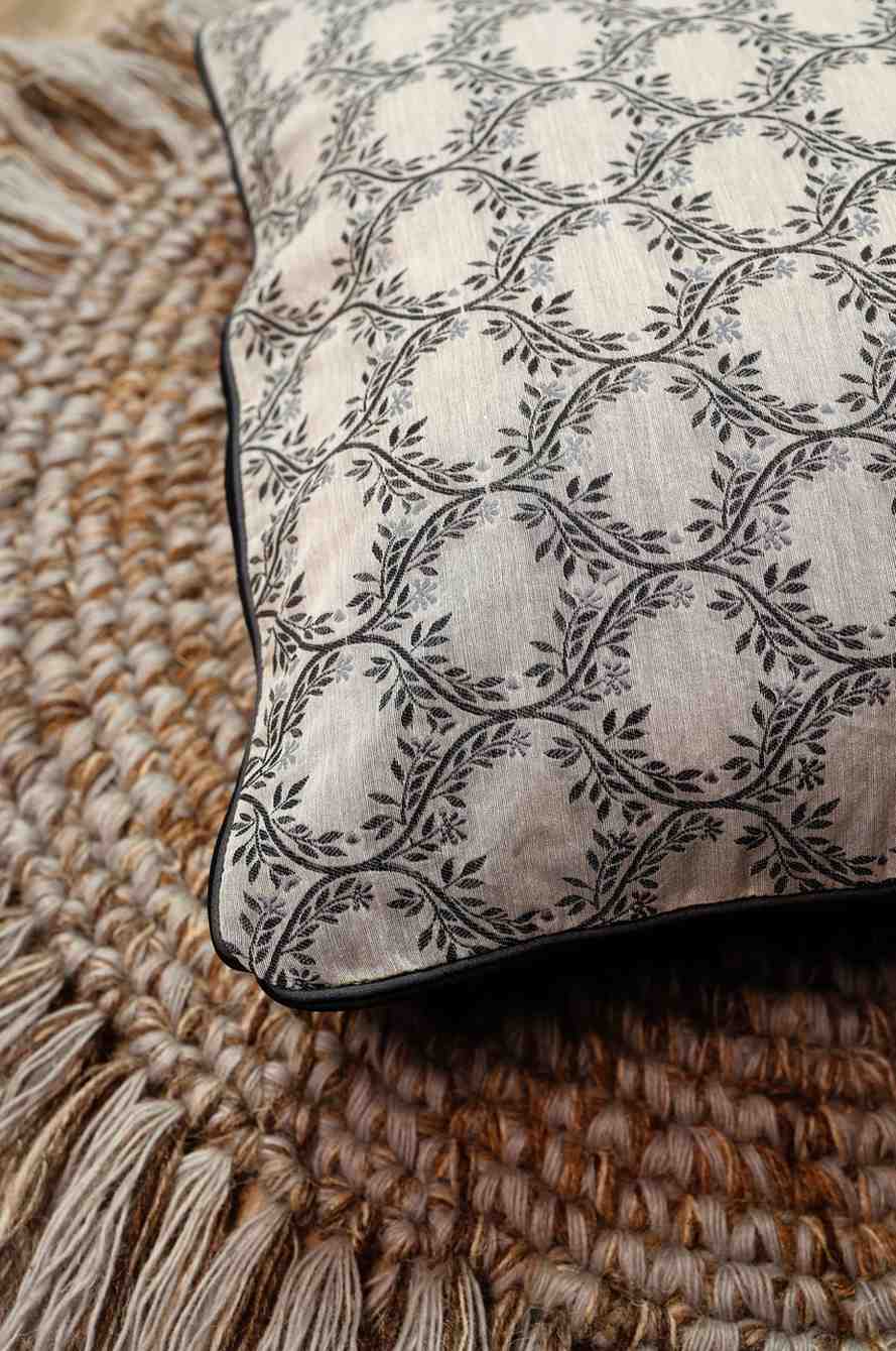 Eternal Lattice – Black & Beige Cushion