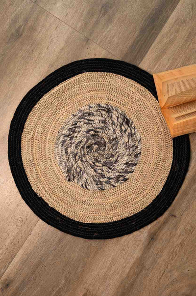 Midnight Spiral – Handcrafted Jute Floor Mat