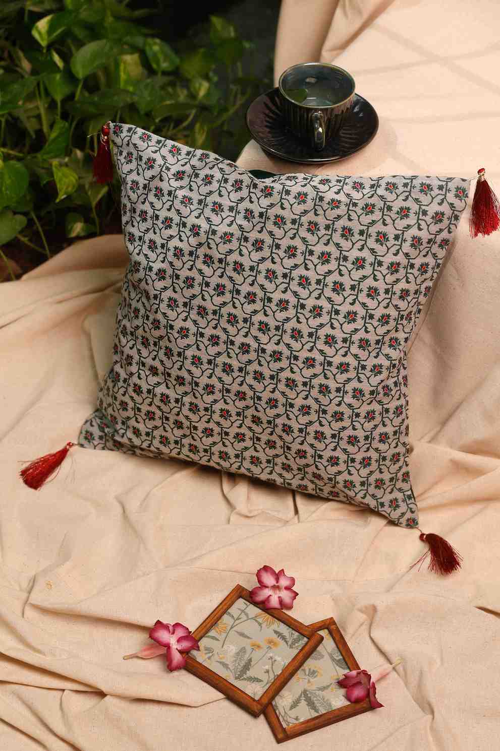 Rustic Trellis – Floral Cushion Cover