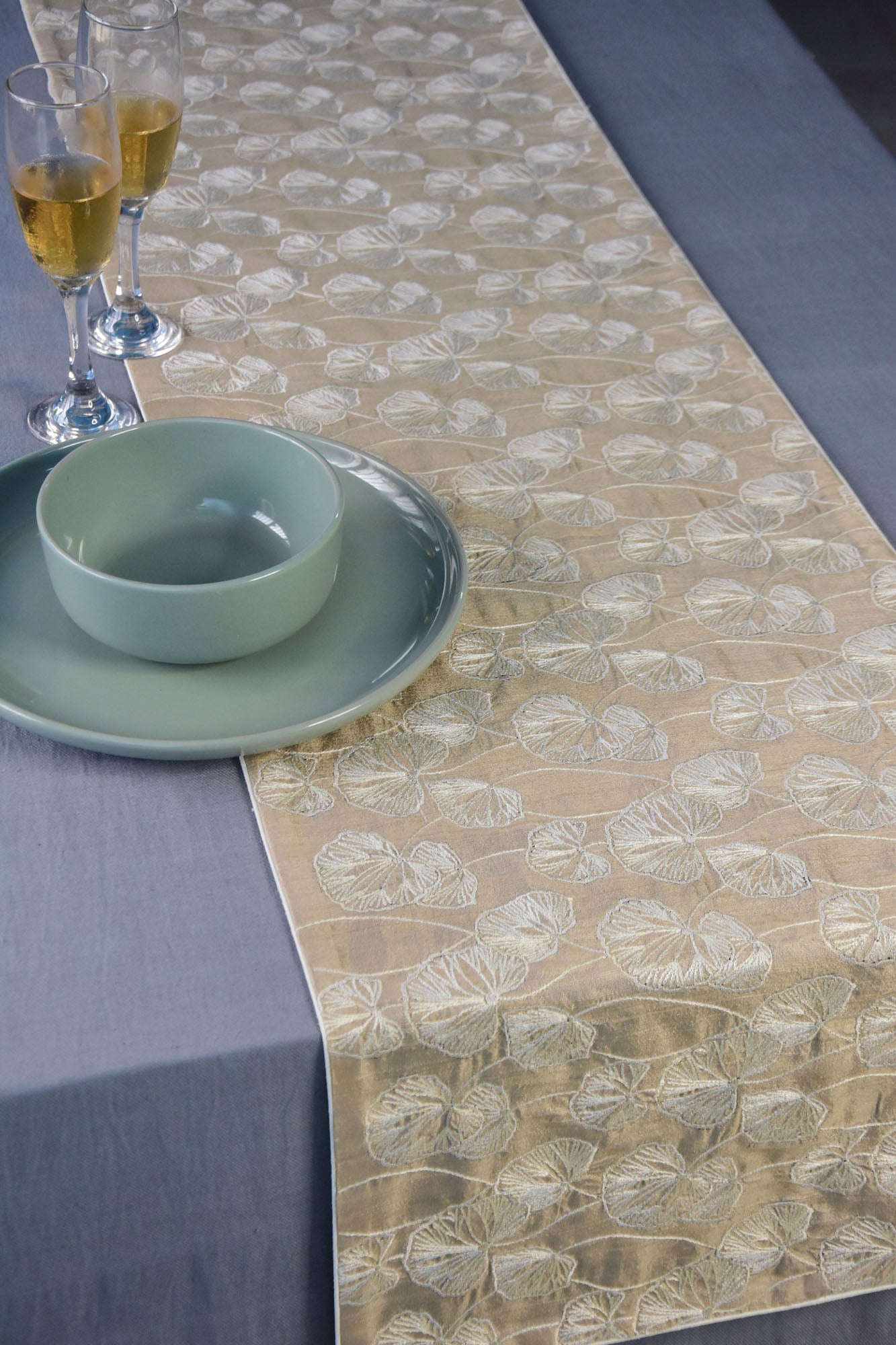 Regal Charm Table Runner