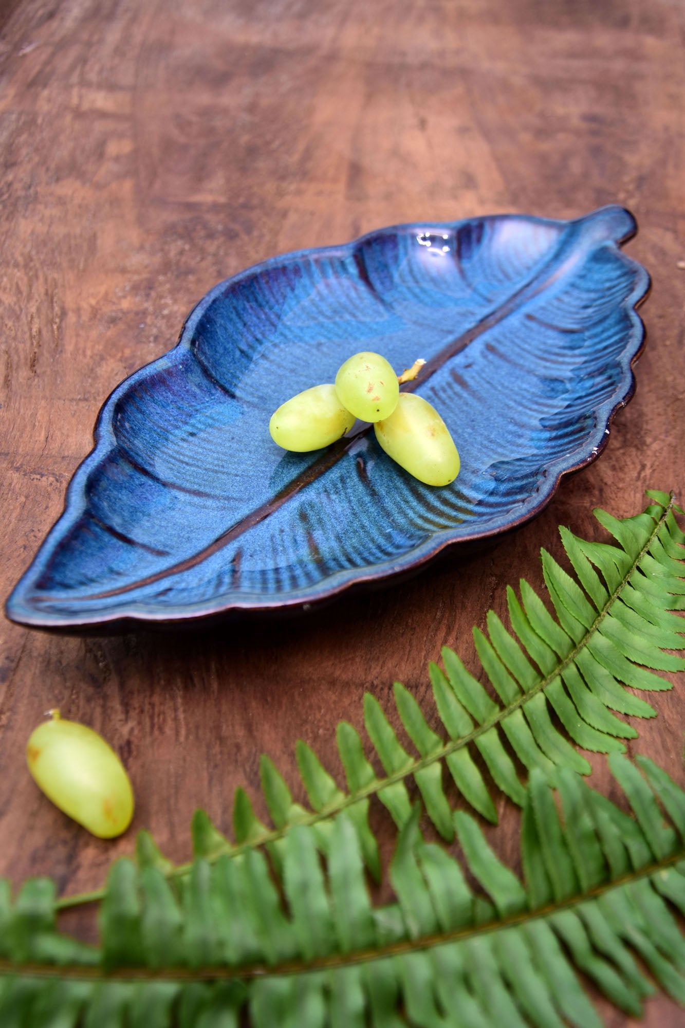 Serving Leaf Platter