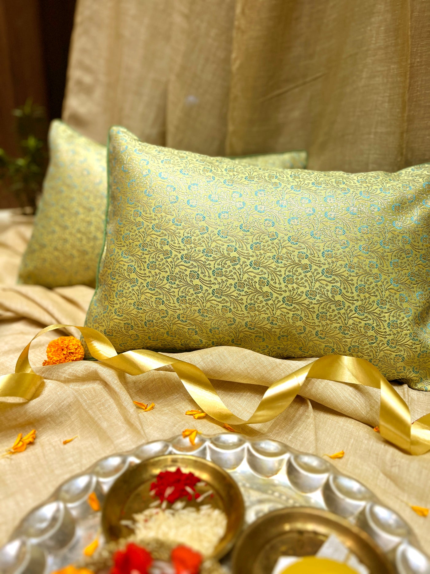 Mint Gold Brocade – Blended Silk Cushion Cover