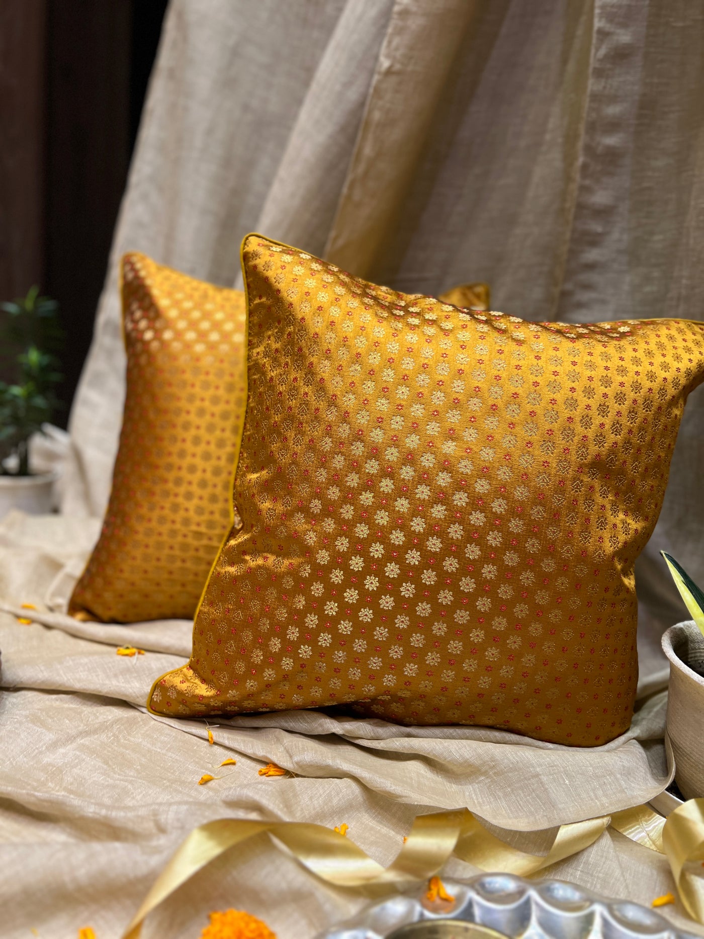 Golden Blended Silk Brocade Cushion Cover with Zari Buta