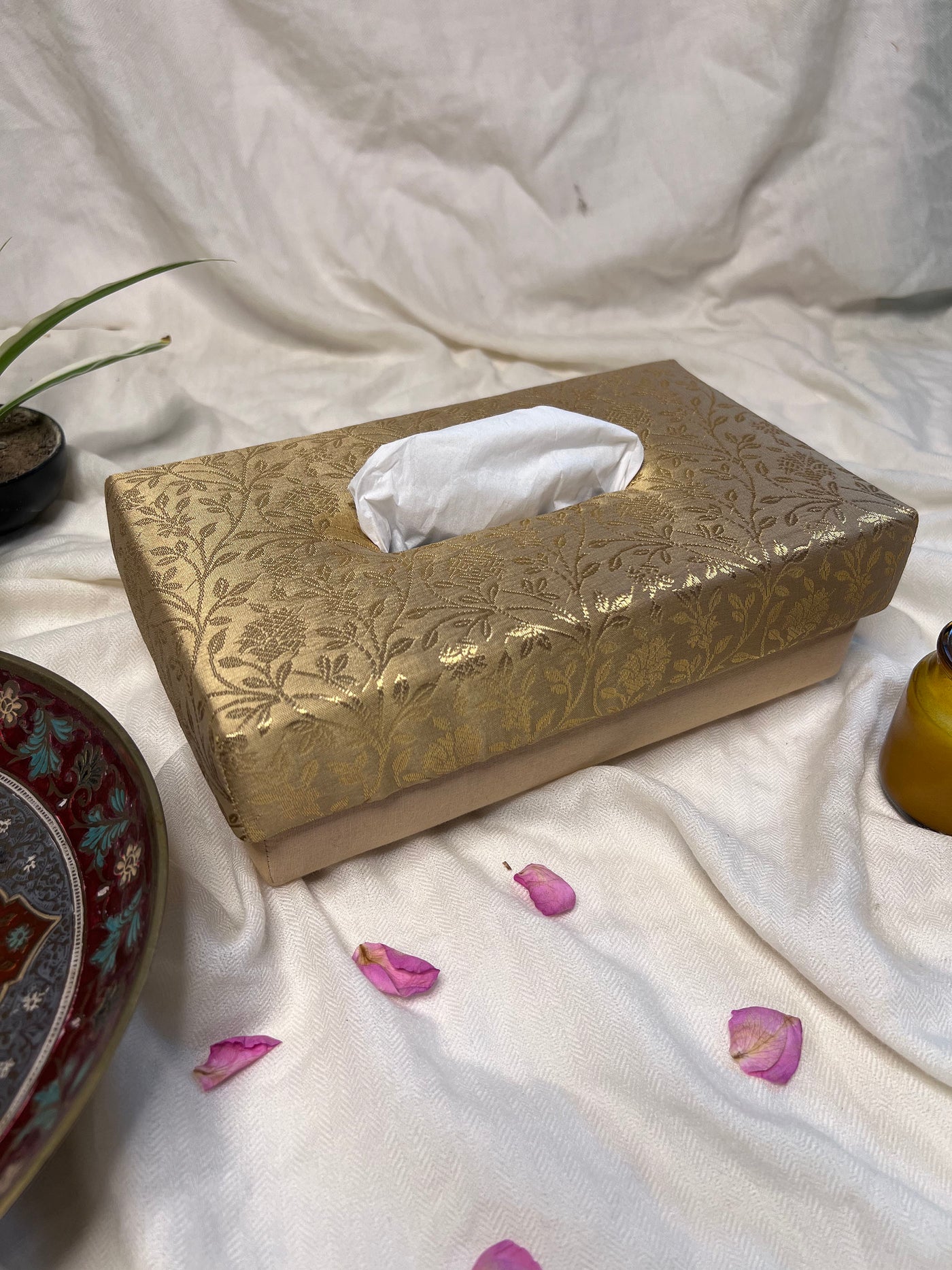GOLDEN HANDMADE TISSUE BOX