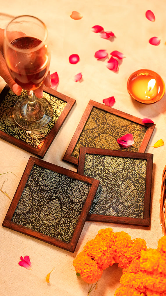 Sione COASTERS - SET OF 4 PCS with Coaster Holder