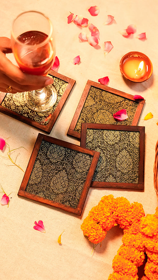 Sione COASTERS - SET OF 4 PCS with Coaster Holder