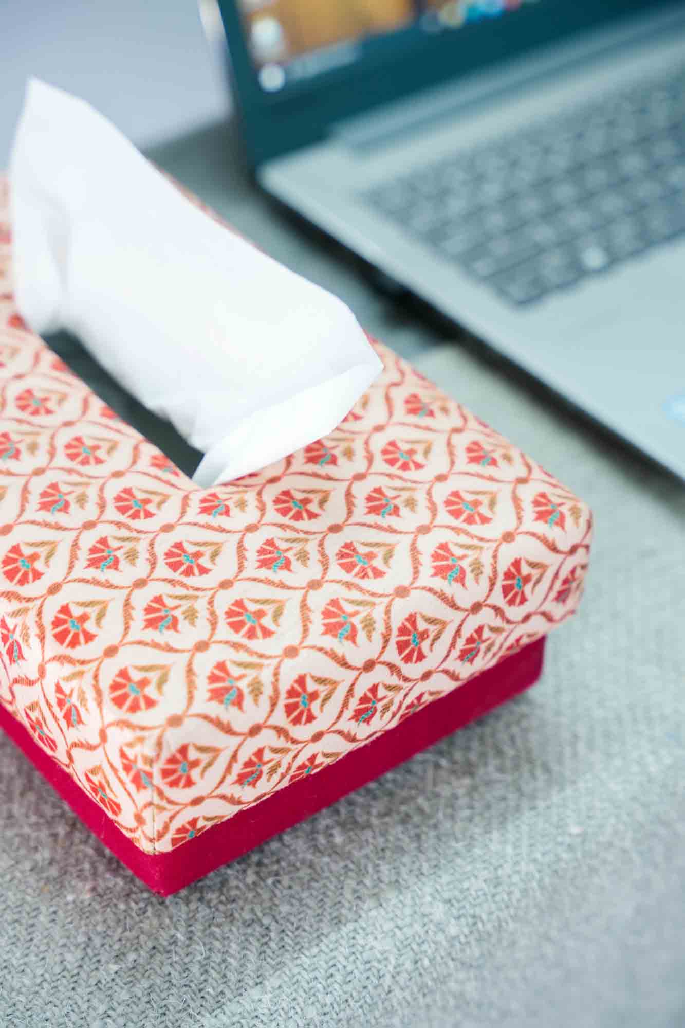 FLORAL HAND WOVEN TISSUE BOX