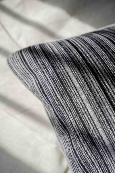 Lill velvet Cushions cover