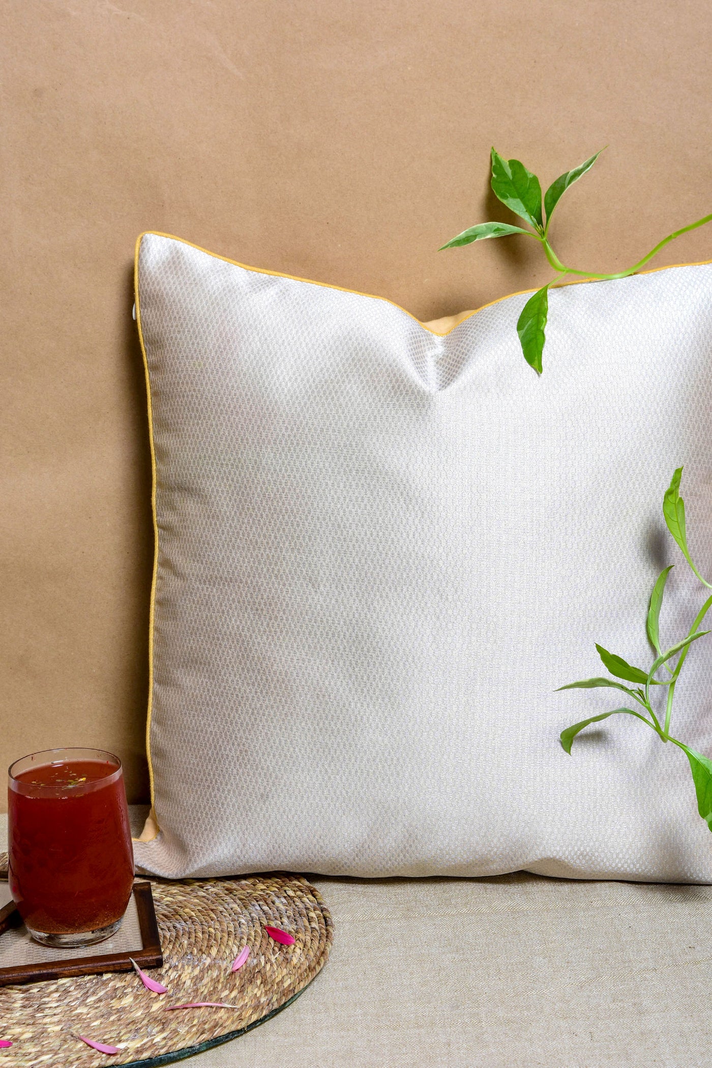 Hoa Cushion Cover