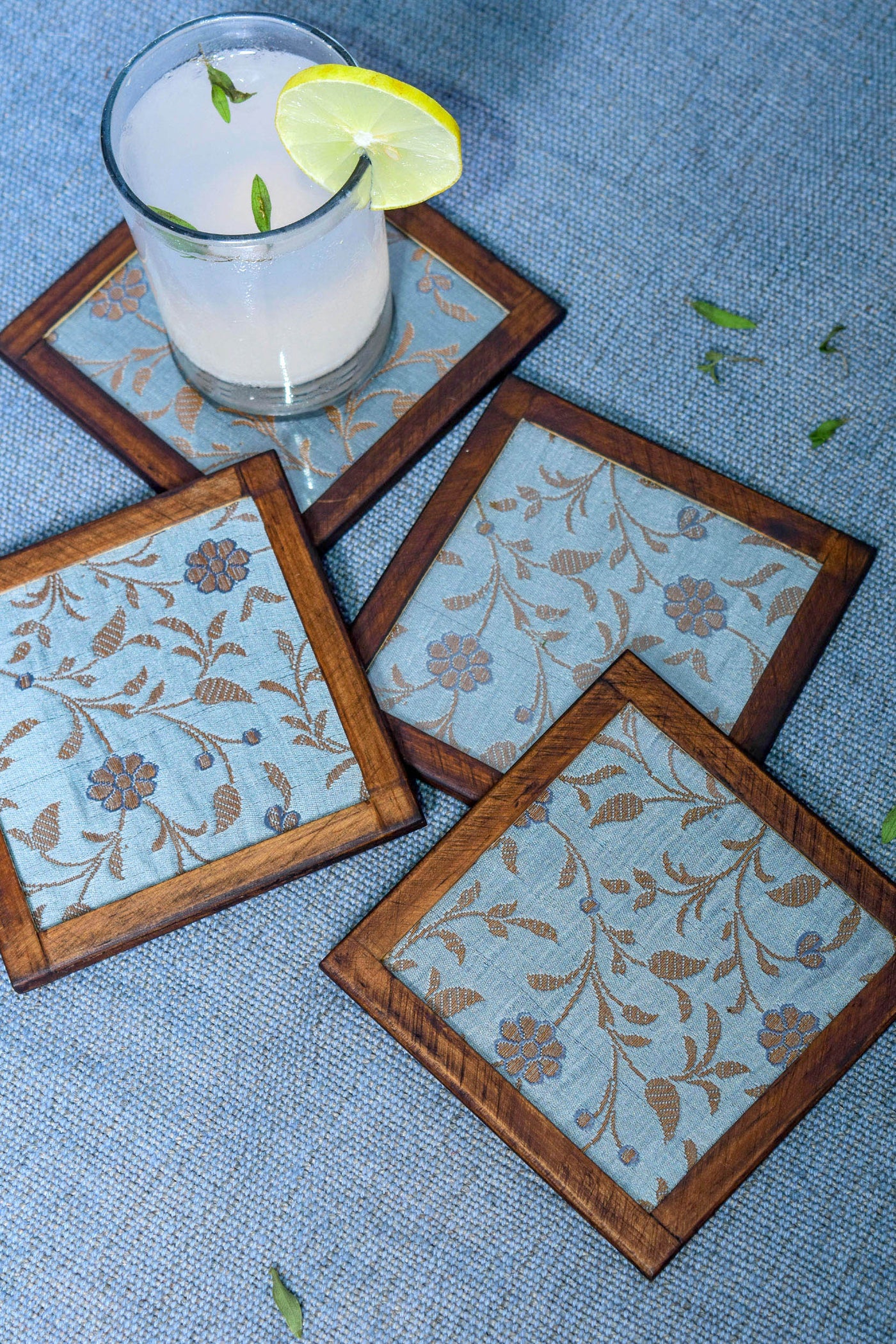 Seda Coasters Set of 4 pcs with Coaster Holder