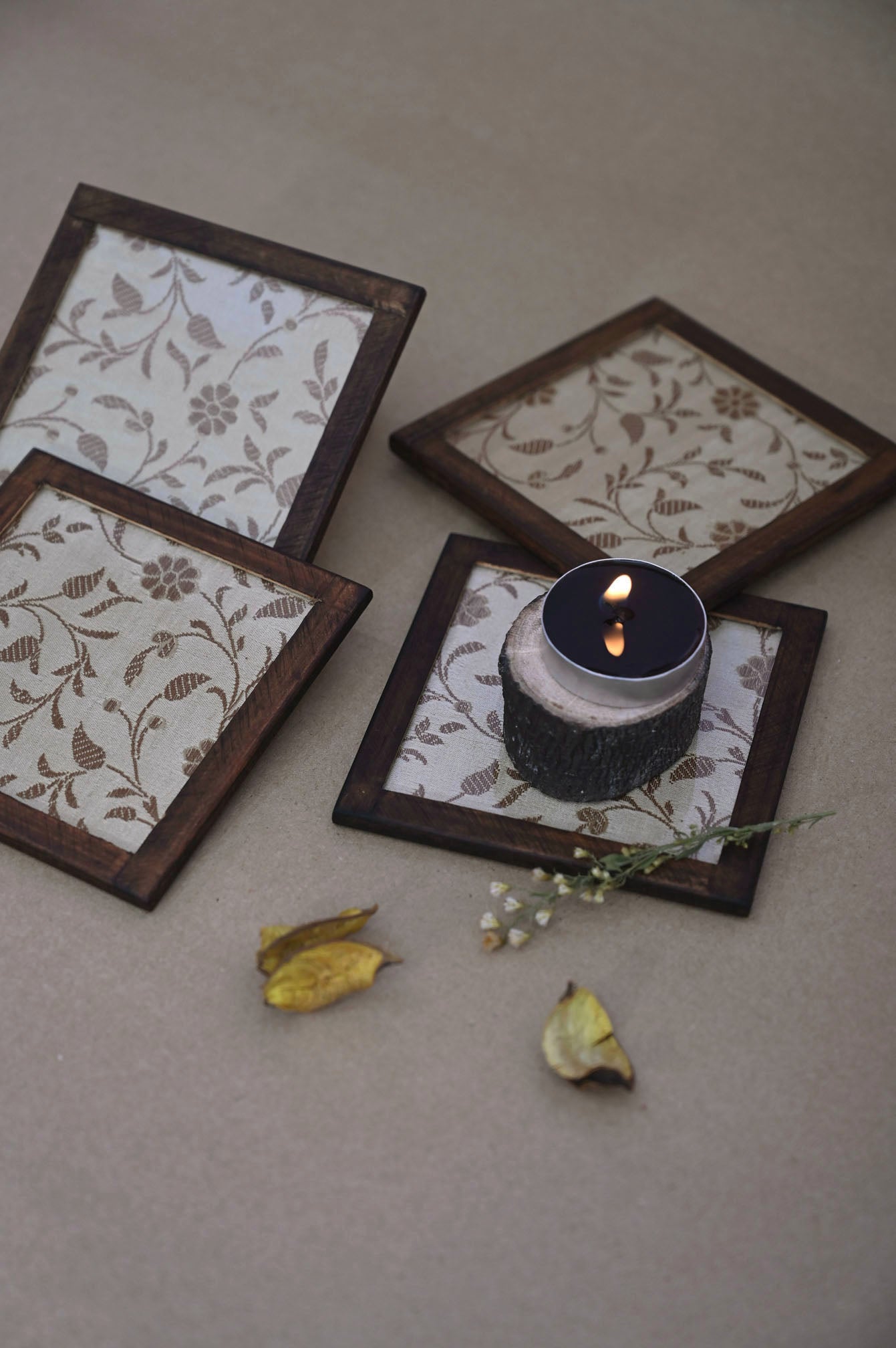 Gul Coasters - Set of 4 pcs