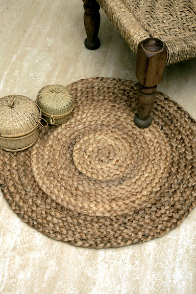Ester Rug
