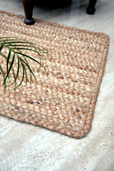 Dyra Rug